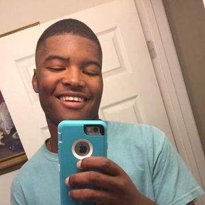 Meet your Posher, Darius